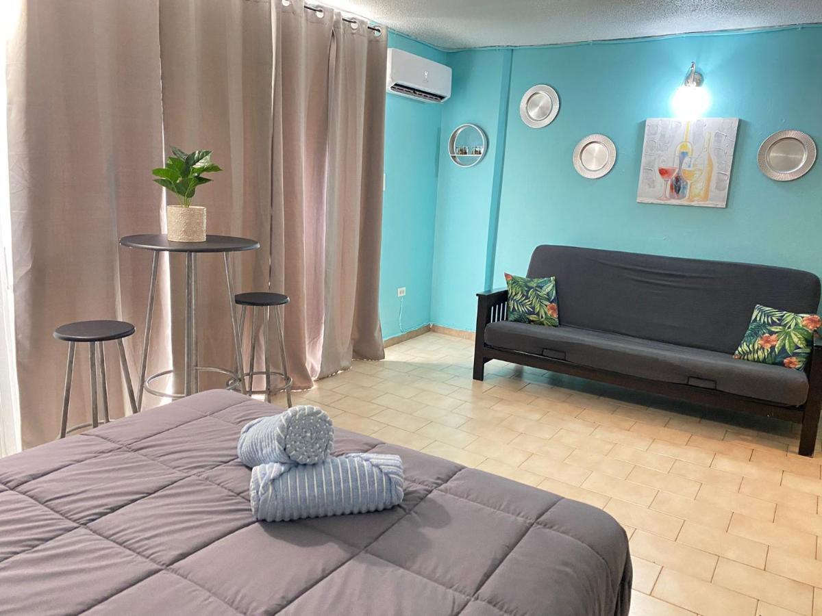 Beach Studios At Isla Verde Сан-Хуан Экстерьер фото