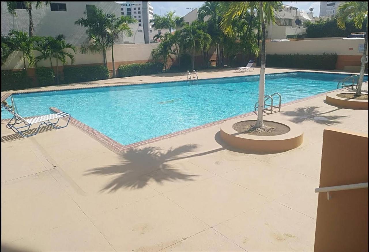 Beach Studios At Isla Verde Сан-Хуан Экстерьер фото